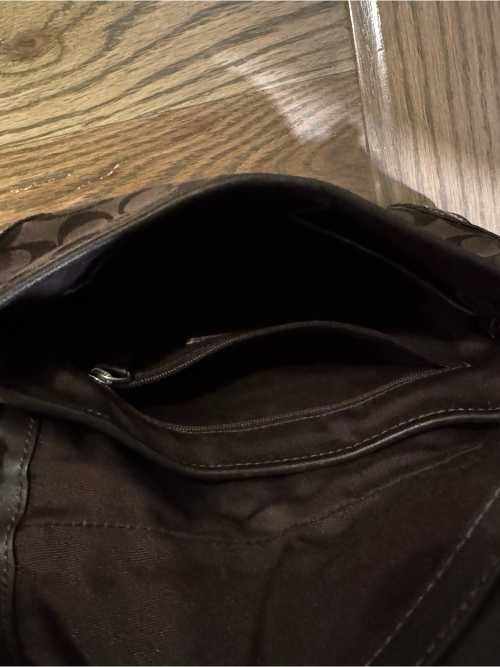 Coach Soho Signature Buckle Flap Shoulder Bag - Picture 4 of 4
